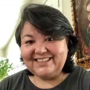 Meet your Posher, Ada patricia